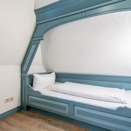 Semesterbostad Friesenhaus Kaeptn Hahn Hausteil 05 Westerland